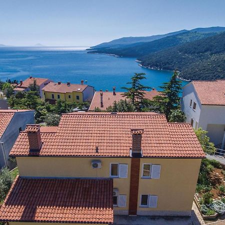 Amazing Apartment In Rabac With Wifi Raša Exterior foto