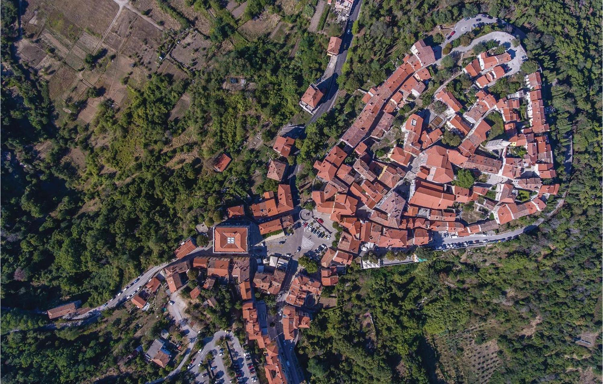 Amazing Apartment In Rabac With Wifi Raša Exterior foto